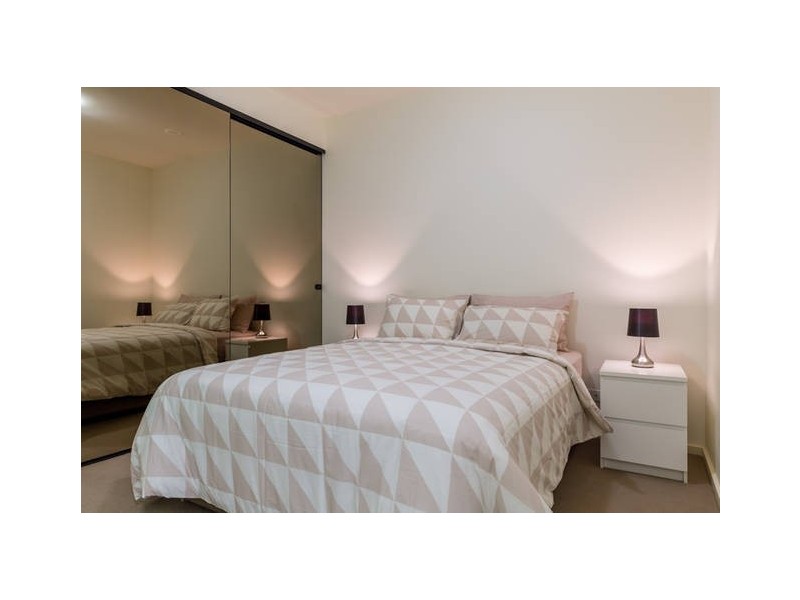 912/25 Therry Street, Melbourne VIC 3000