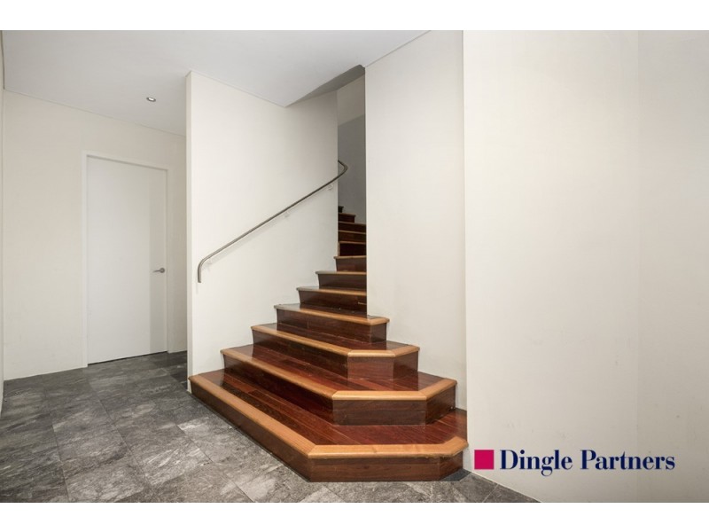 2B/29 Queens Rd, Melbourne VIC 3004
