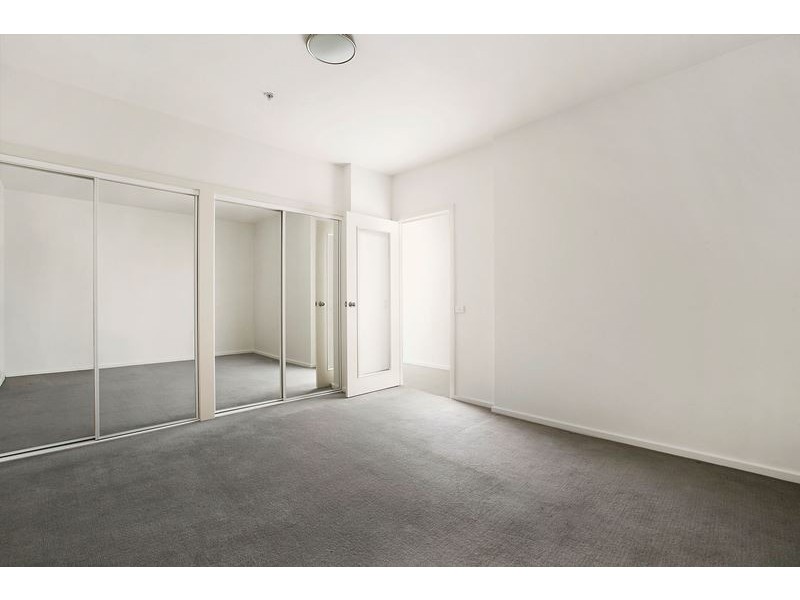 2307/250 Elizabeth Street, Melbourne VIC 3000