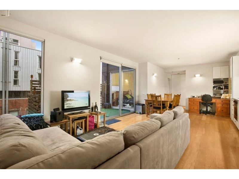 12/4-10 Bank Place, Melbourne VIC 3000