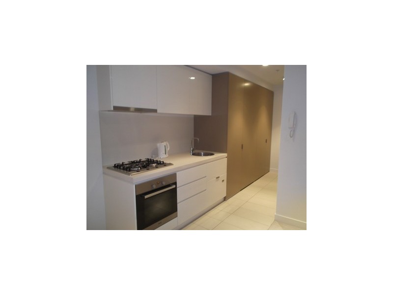 815/33 Mackenzie Street, Melbourne VIC 3000