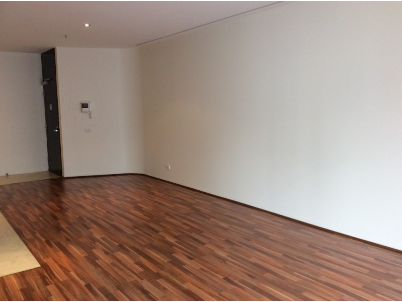 815/300 Swanston Street, Melbourne VIC 3000
