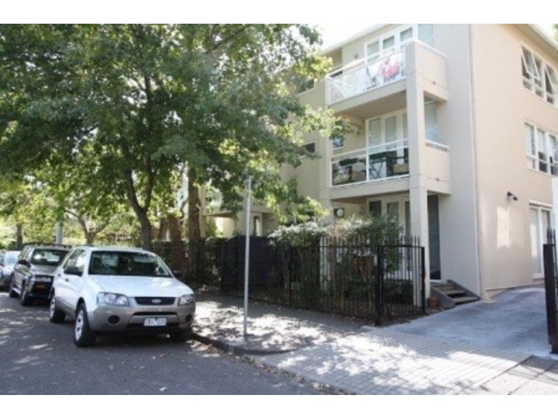 1/8 Pasley Street, South Yarra VIC 3141