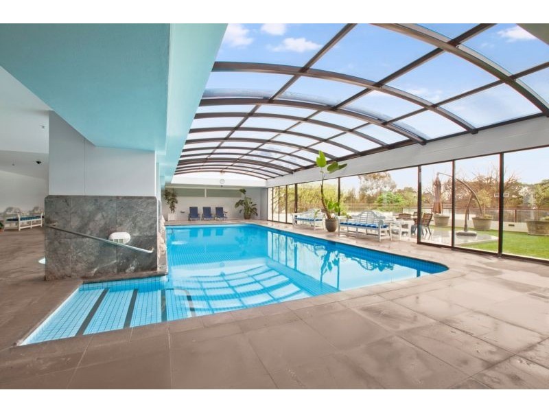 2B/29 Queens Road, Melbourne VIC 3004