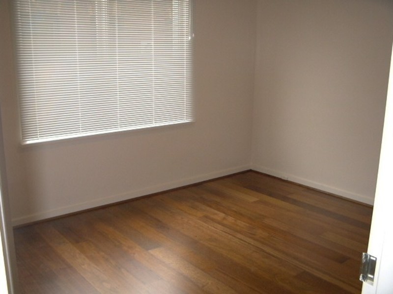 8/1-3 Spenser Street, St Kilda VIC 3182