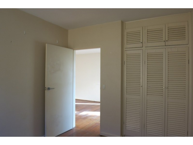 8/1-3 Spenser Street, St Kilda VIC 3182