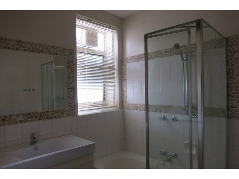 8/1-3 Spenser Street, St Kilda VIC 3182