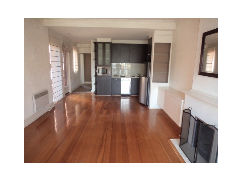 4/62 Simpson Street, East Melbourne VIC 3002