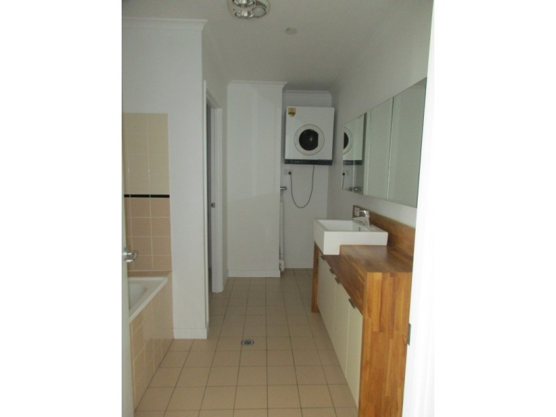 14/55 Batman Street, West Melbourne VIC 3003
