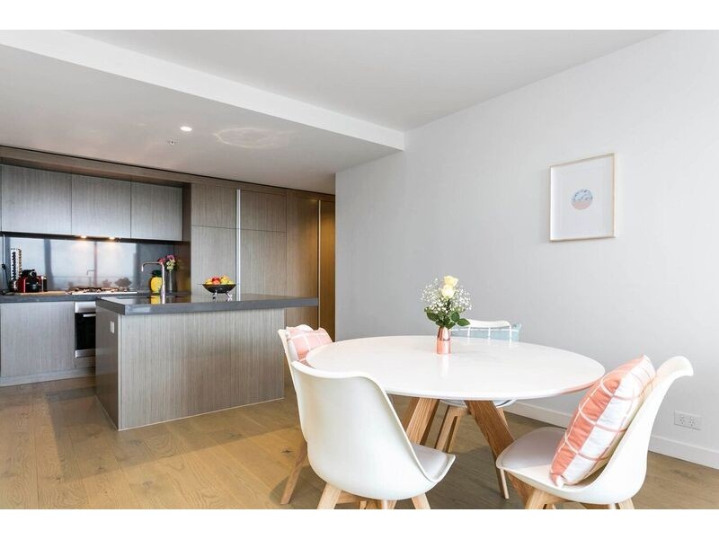 1605/50 Albert Road, South Melbourne VIC 3205