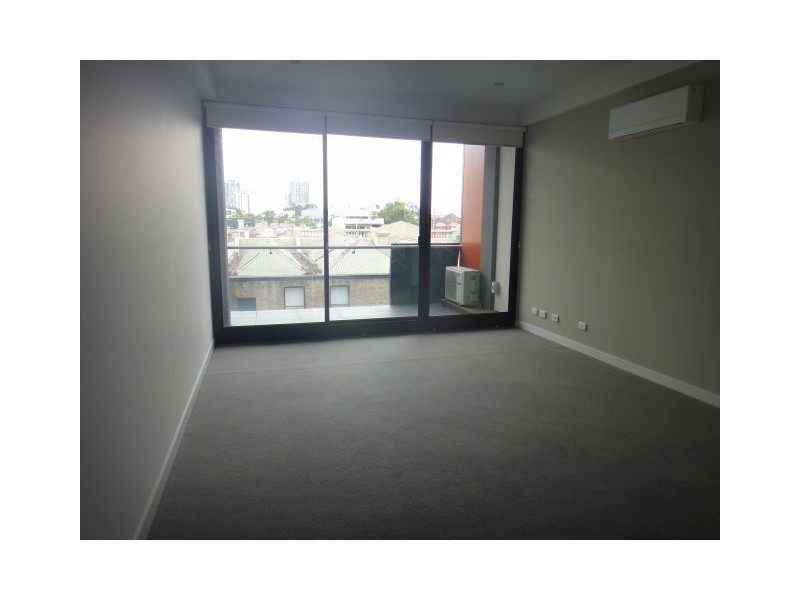 8/352 Victoria Street, North Melbourne VIC 3051