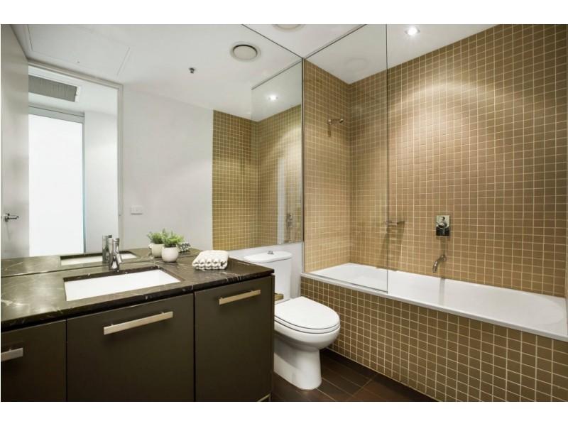 505/1 Roy Street, Melbourne VIC 3004