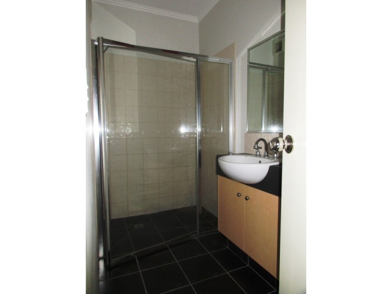 6/2 Newmarket Way, Flemington VIC 3031