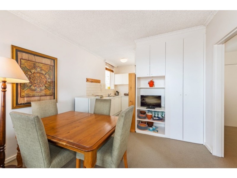 14/1 Acland Street, St Kilda VIC 3182