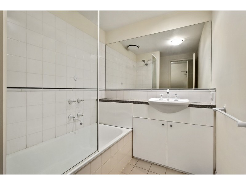 73/1 Riverside Quay, Southbank VIC 3006