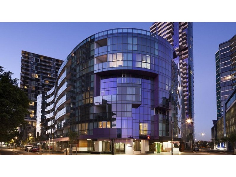 802/2 NewQuay, Docklands VIC 3008