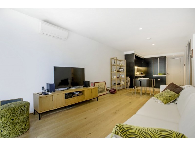 806/50 Albert Road, South Melbourne VIC 3205