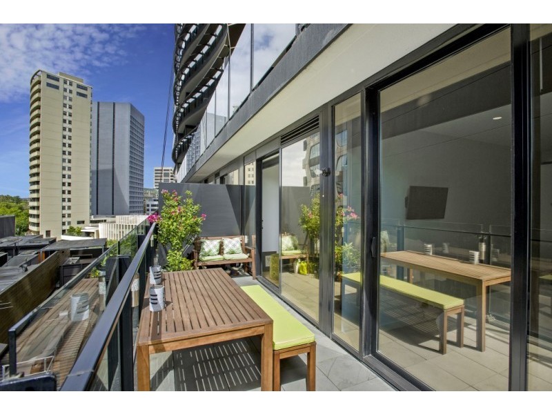 806/50 Albert Road, South Melbourne VIC 3205