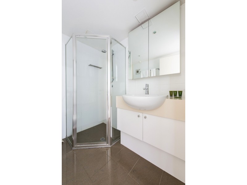 2/70 Upper Hastings Street, Noosa Heads QLD 4567