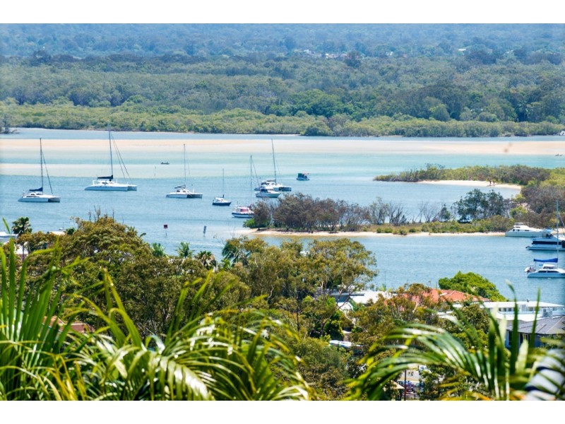 2/70 Upper Hastings Street, Noosa Heads QLD 4567