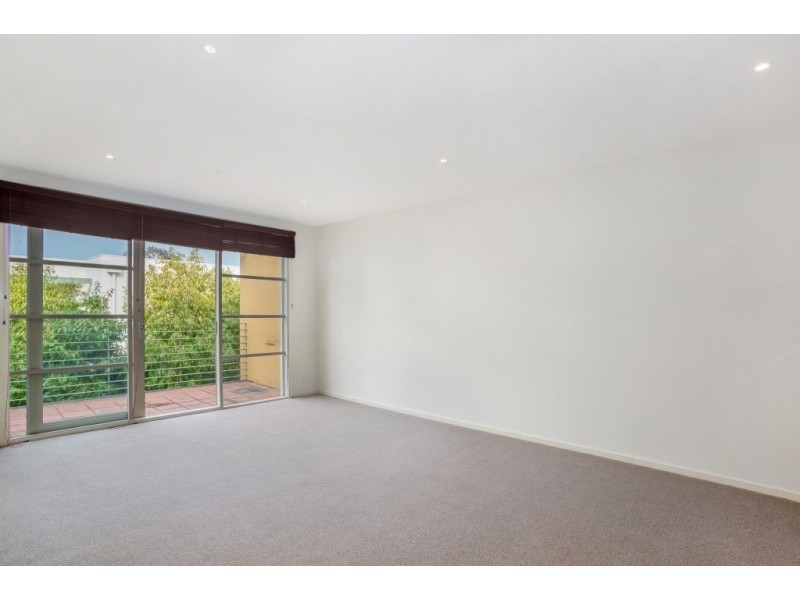 27/20 St Edmonds Road, Prahran VIC 3181
