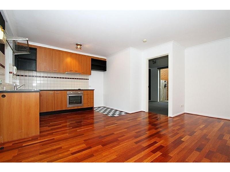 3/70 Collins Street, Thornbury VIC 3071