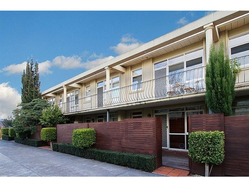 3/70 Collins Street, Thornbury VIC 3071