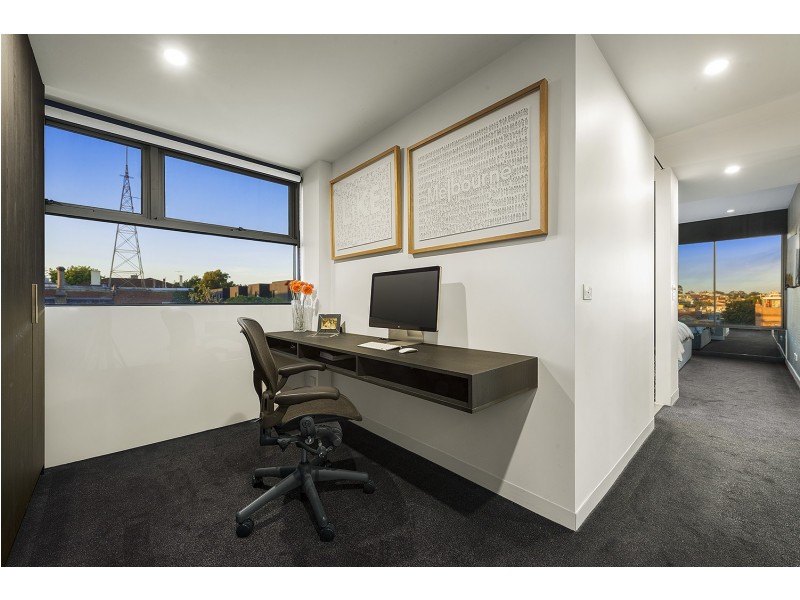 Penthouse/30 The Esplanade, St Kilda VIC 3182