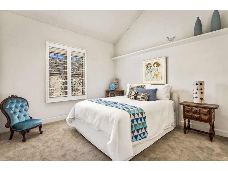 22/211 Wellington Parade South, East Melbourne VIC 3002