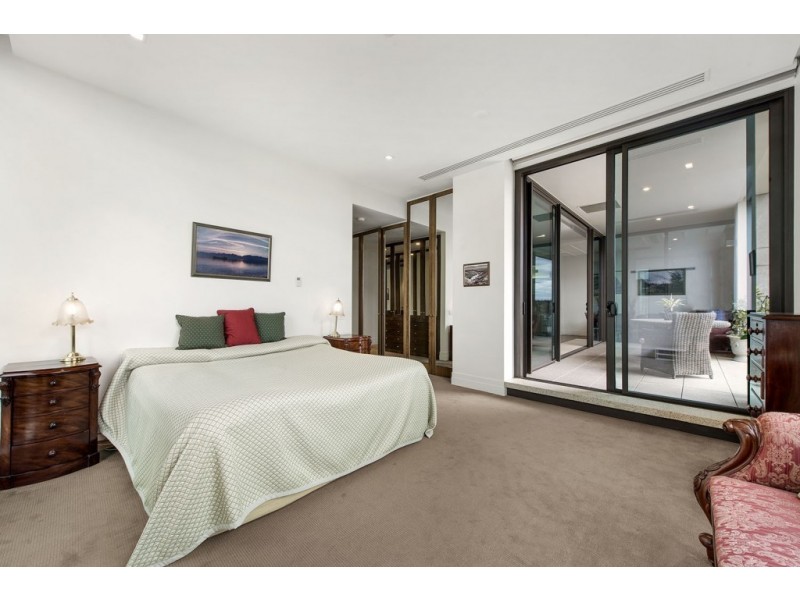 201/150 Clarendon Street, East Melbourne VIC 3002