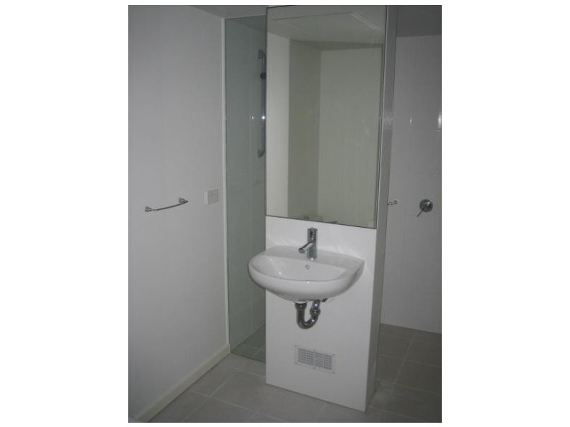 206/61 Mackenzie Street, Melbourne VIC 3000