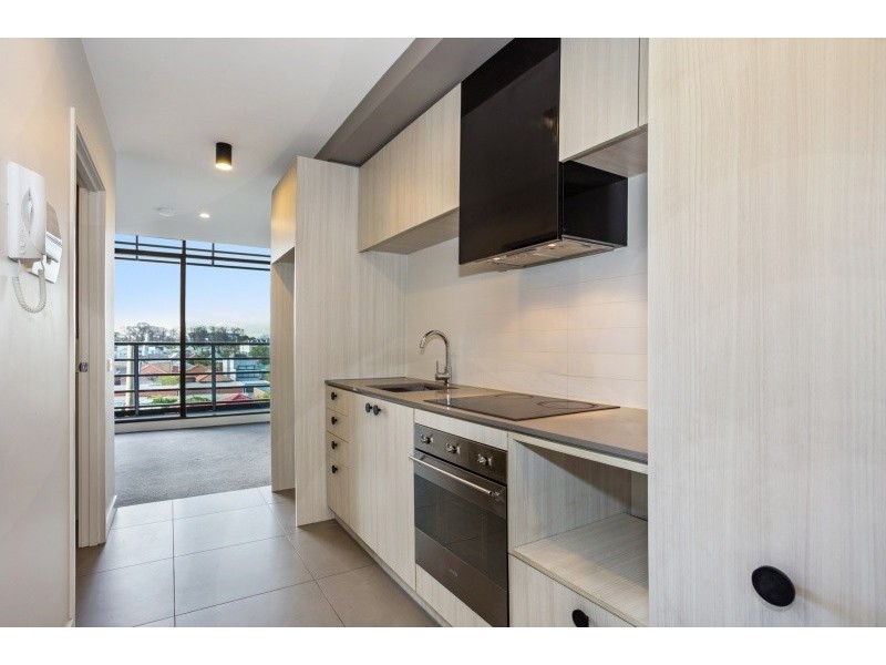 2305/170-178 Edward Street, Brunswick East VIC 3057