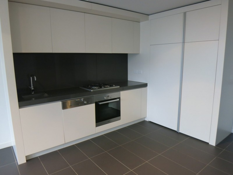 2211/50 Albert Road, South Melbourne VIC 3205