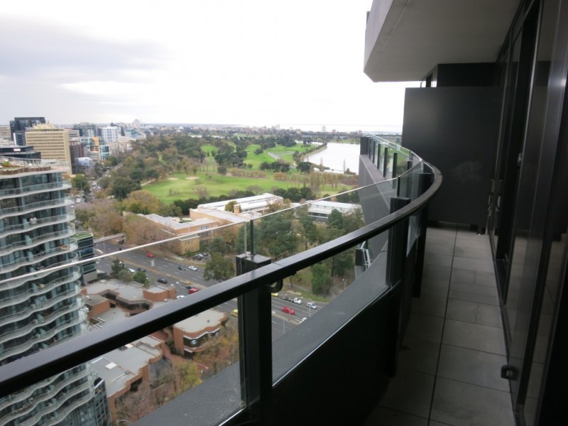 2211/50 Albert Road, South Melbourne VIC 3205