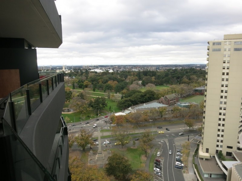 2211/50 Albert Road, South Melbourne VIC 3205