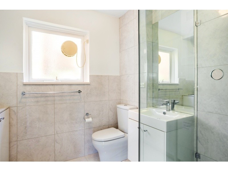 11/318 Beaconsfield Parade, St Kilda East VIC 3183