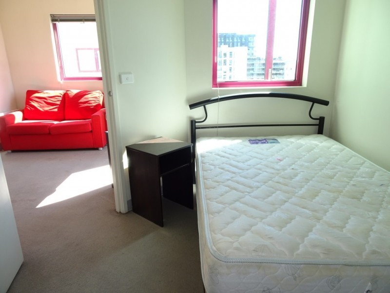 915/528 Swanston Street, Carlton VIC 3053