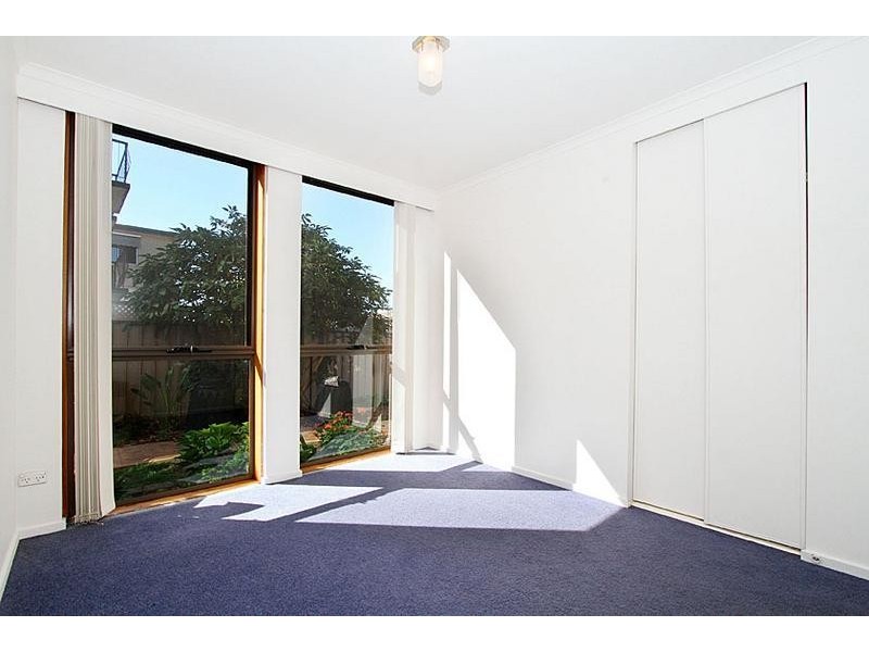 4/43-45 Dover Street, Flemington VIC 3031