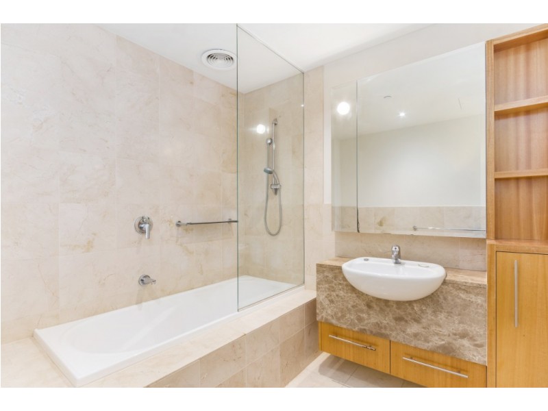 801/1 Powlett Street, East Melbourne VIC 3002