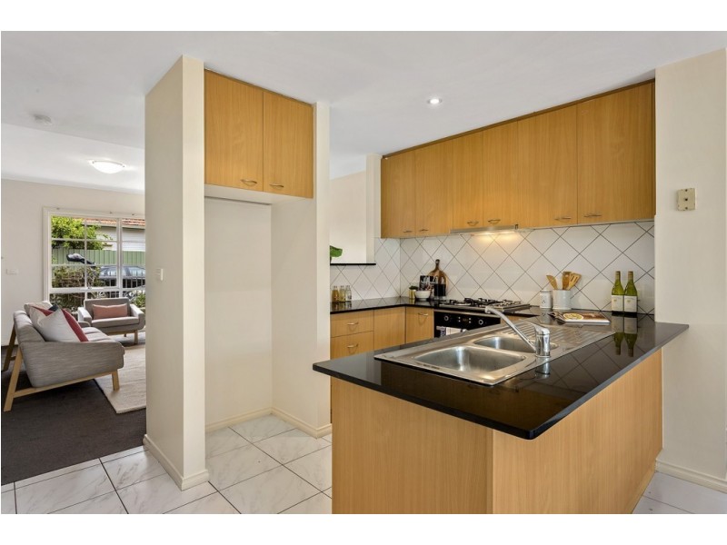 3/5 Evans Street, Brunswick VIC 3056