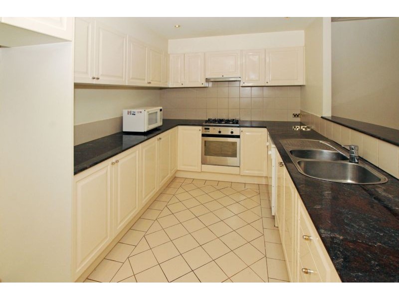 307/15 Queens Road, Melbourne VIC 3004