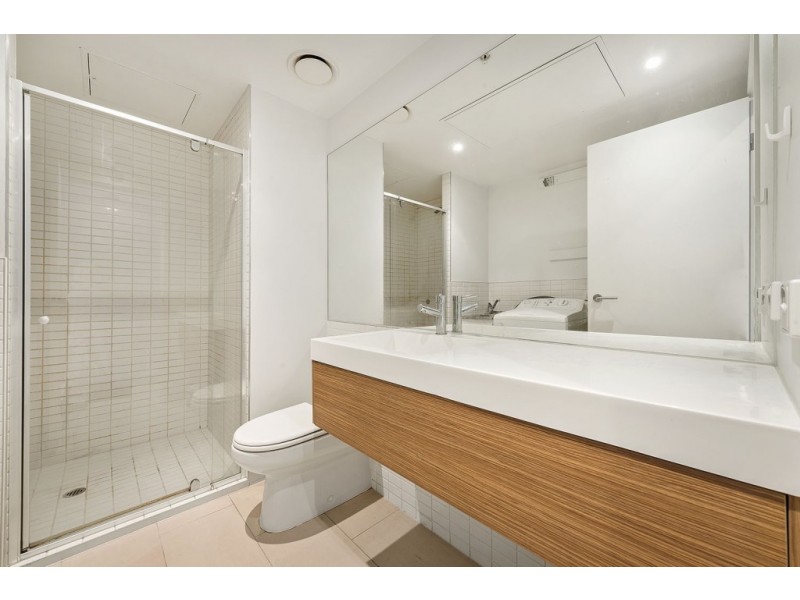 1318/555 Flinders Street, Melbourne VIC 3000