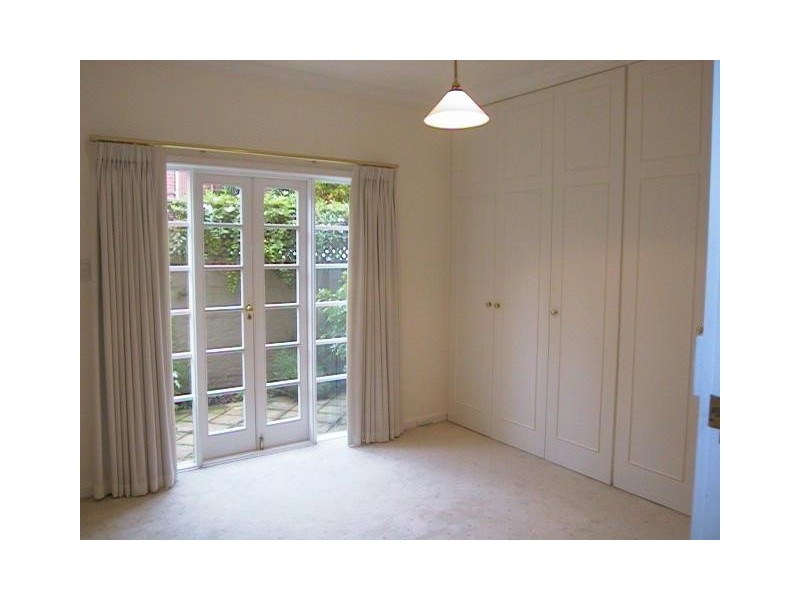 10/174 George Street, East Melbourne VIC 3002