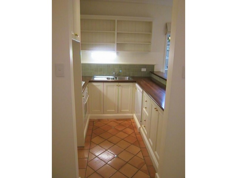 10/174 George Street, East Melbourne VIC 3002