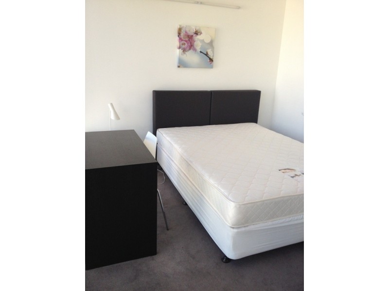 2106/31 ABeckett Street, Melbourne VIC 3000