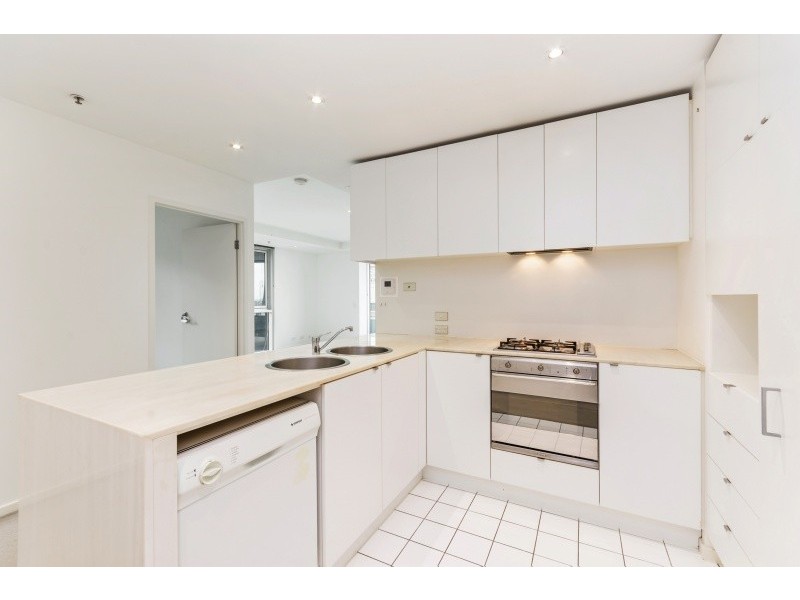 1311/620 Collins Street, Melbourne VIC 3000