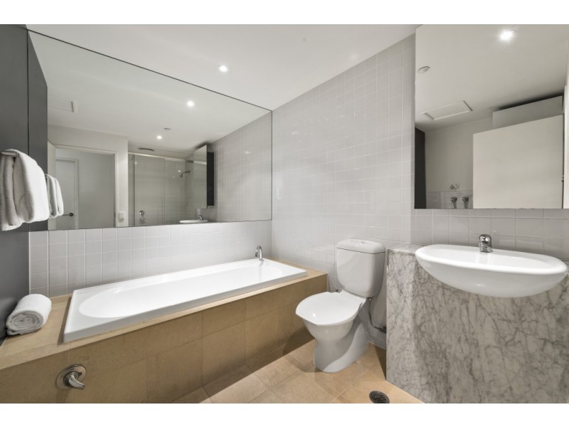 808/118 Russell Street, Melbourne VIC 3000