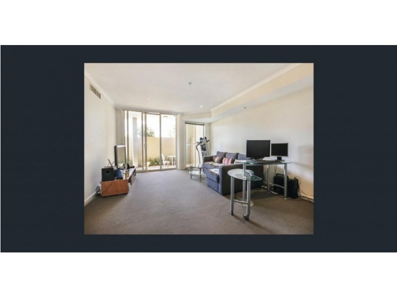 T02/127 Beach Street, Port Melbourne VIC 3207