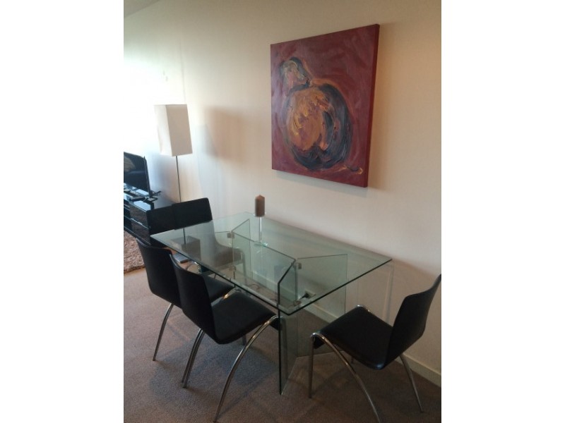 1101/166 Wellington Parade, East Melbourne VIC 3002