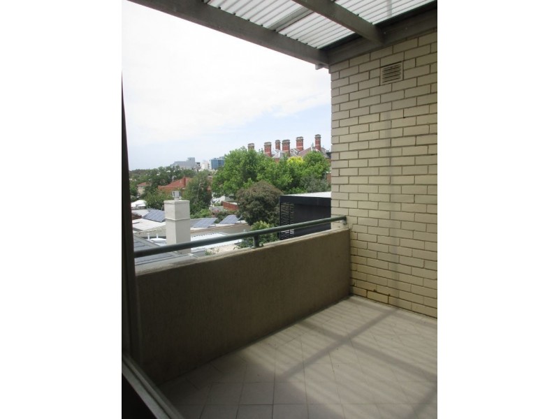 15/101 Gipps Street, East Melbourne VIC 3002